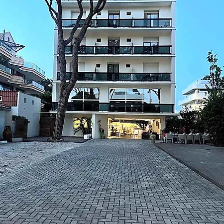 Carlton 3* Riccione